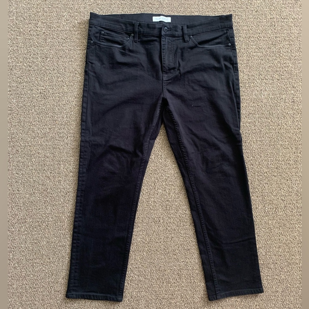 Comfort stretch tailored fit denim